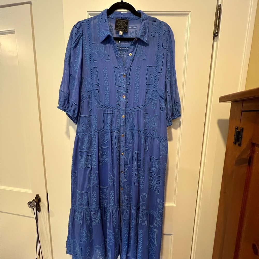 JOHNNY WAS WOMENS SIZE MED DRESS